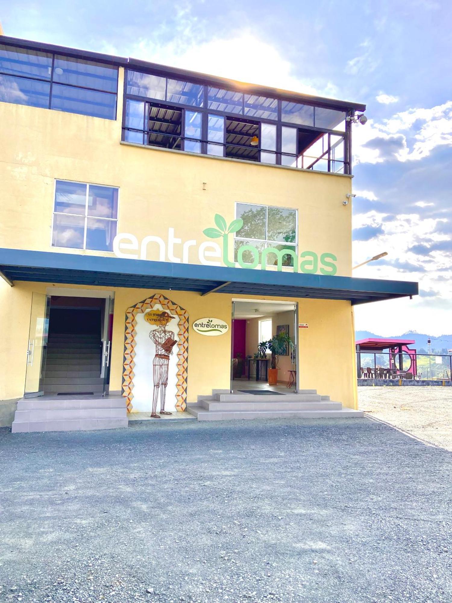 Hotel Entre Lomas Santa Rosa de Cabal Exterior foto