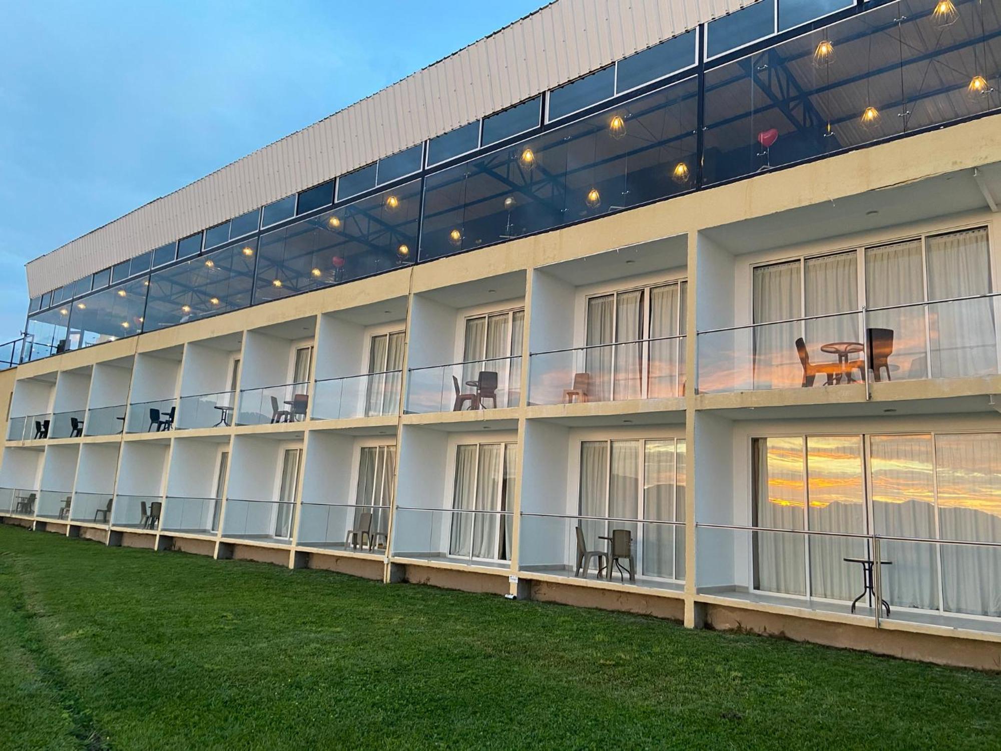 Hotel Entre Lomas Santa Rosa de Cabal Exterior foto